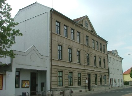 Pohled na náměstí v roce 2011